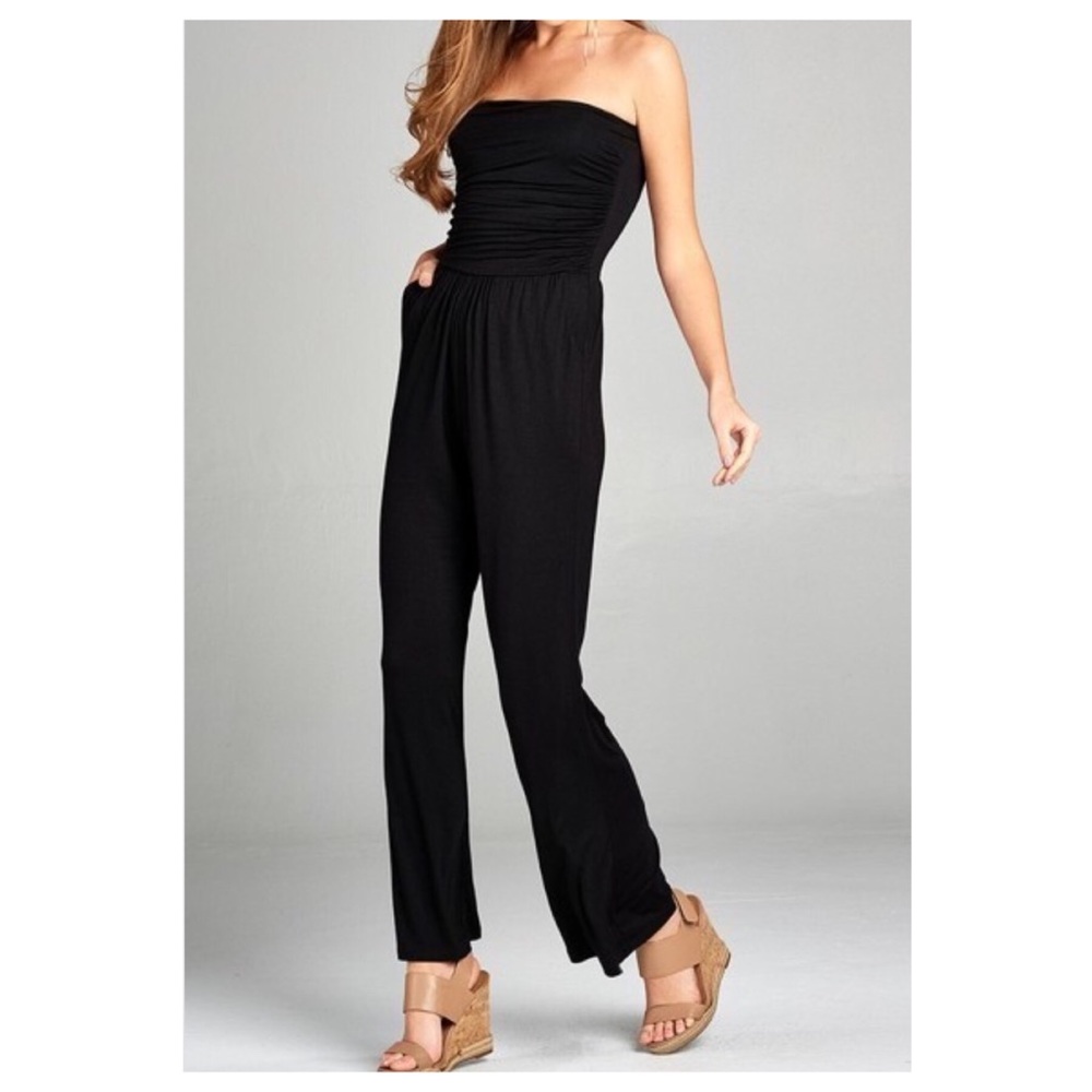 💥Last 1! Black Jumpsuit with Pockets - Picture 2 of 3